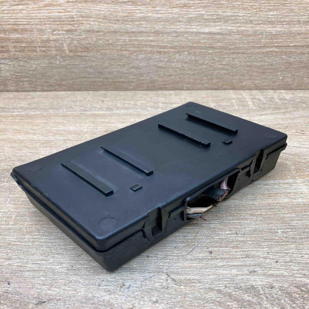 9632229480 97086100  Fuse module Citroen C4 I