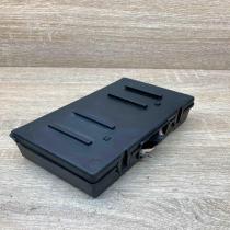 9632229480 97086100  Fuse module Citroen C4 I