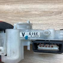 17D255 17B122D GJ6E Wiper turn signal indicator stalk/switch Mazda 6