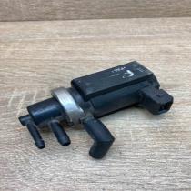 059906627 72190322  Turbo solenoid valve Audi A6 S6 C5 4B