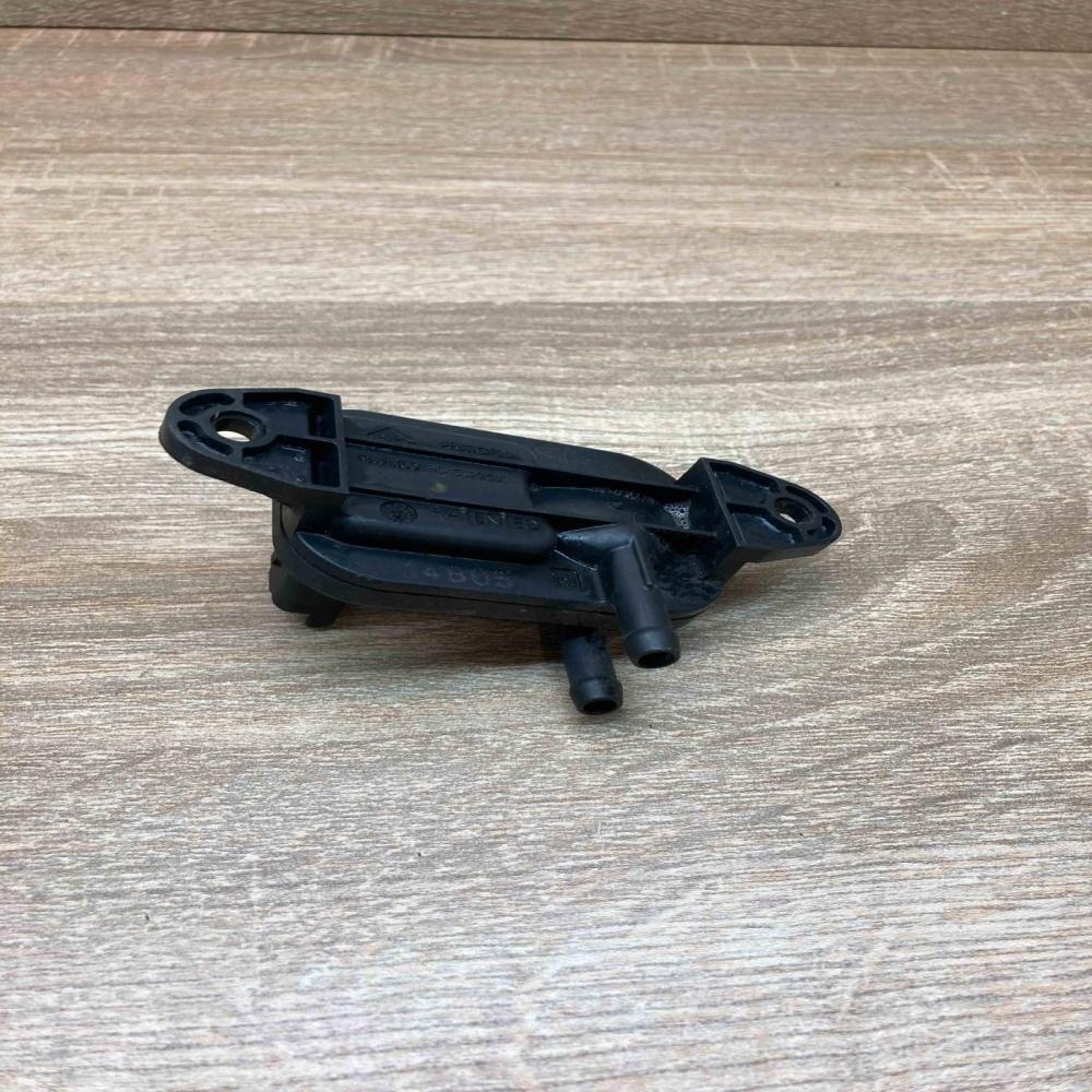 9645022680   Exhaust gas pressure sensor Citroen C4 I Picasso