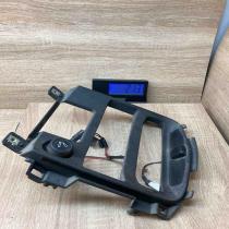 68413AV700   Dashboard center trim panel Nissan Primera
