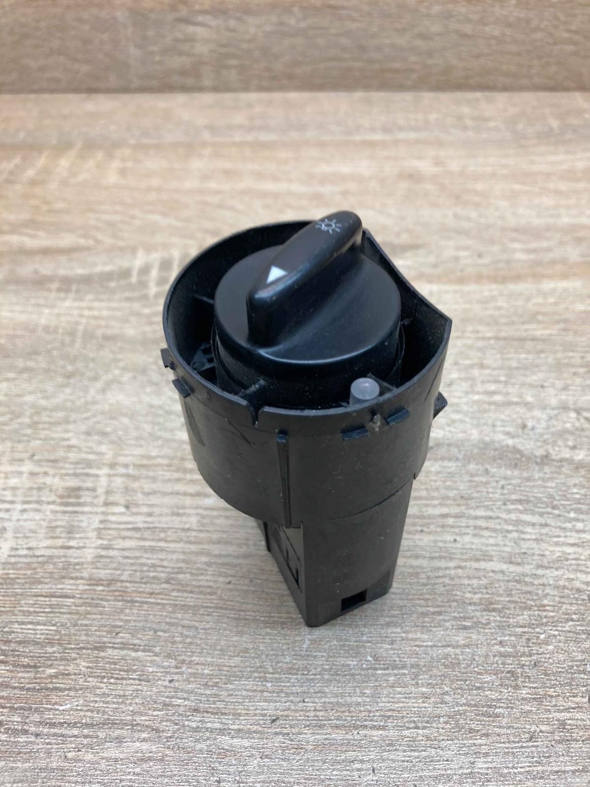 4B1941531B   Light switch Audi A6 S6 C5 4B