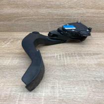8D1723523N 6PV008376  Accelerator throttle pedal Audi A6 S6 C5 4B