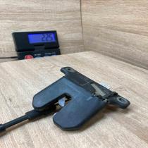 8D5827505 Used  Tailgate/trunk/boot lock/catch/latch Audi A6 S6 C5 4B