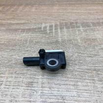 A1668210151 86084085AA  Airbag deployment crash/impact sensor Mercedes-Benz B W2