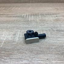 A1668210151 86084085AA  Airbag deployment crash/impact sensor Mercedes-Benz B W2