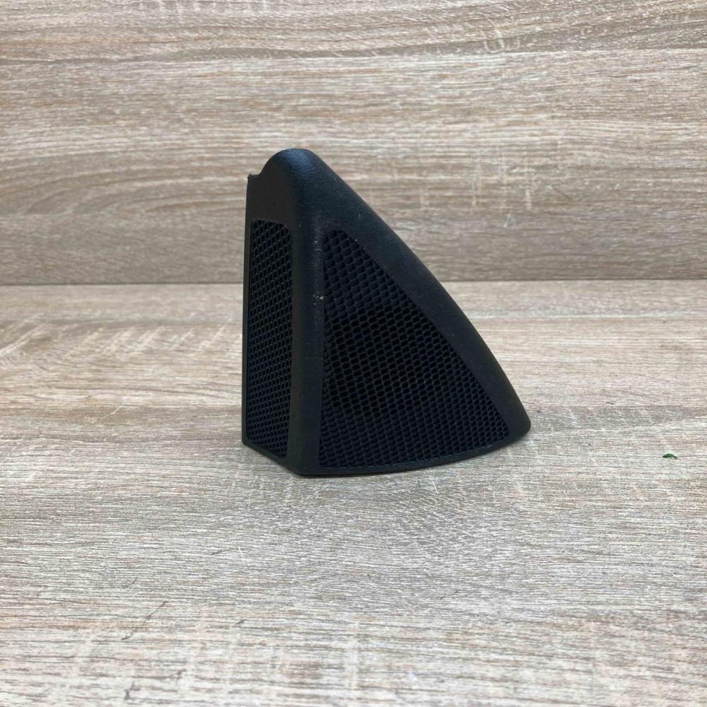 A2118200202   Front door high frequency speaker Mercedes-Benz E W211
