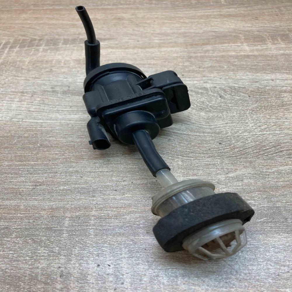 A0005450427 4715396  Turbo solenoid valve Mercedes-Benz S W220