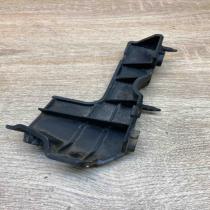 8E0807283E   Fender mounting bracket Audi A4 S4 B7 8E 8H