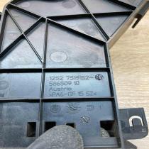 7519152 586509 10  Other engine bay part BMW 5 E60 E61