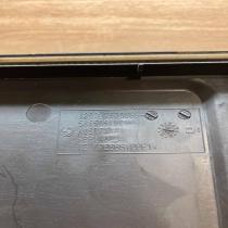 7520899 586509 10  Fuse box cover BMW 5 E60 E61