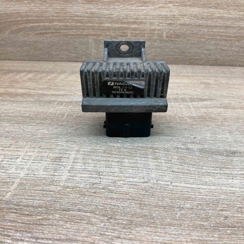 9640469680   Glow plug pre-heat relay Nissan Qashqai