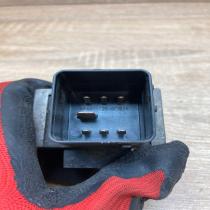 9640469680   Glow plug pre-heat relay Nissan Qashqai