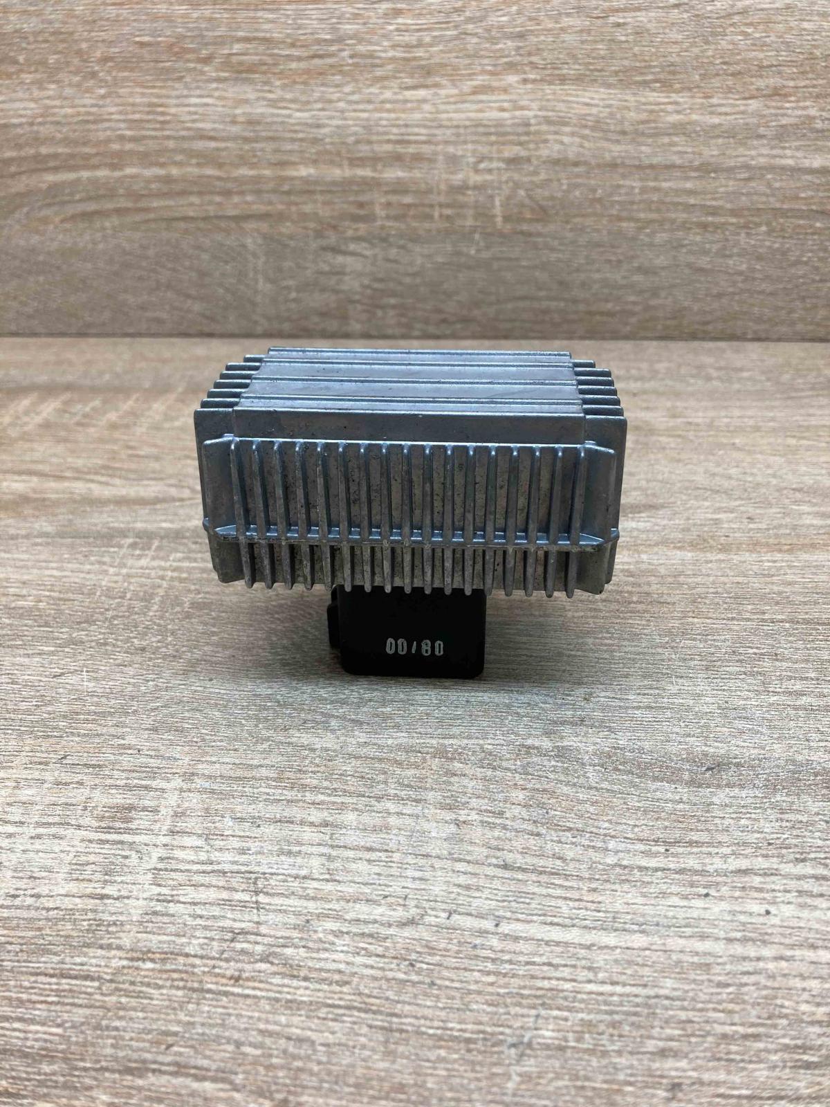 09132691 51299008  Glow plug pre-heat relay Opel Astra G