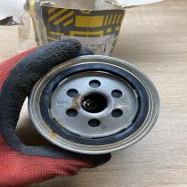 8200007832   Oil filter cover Renault Laguna I