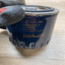 8200007832   Oil filter cover Renault Laguna I