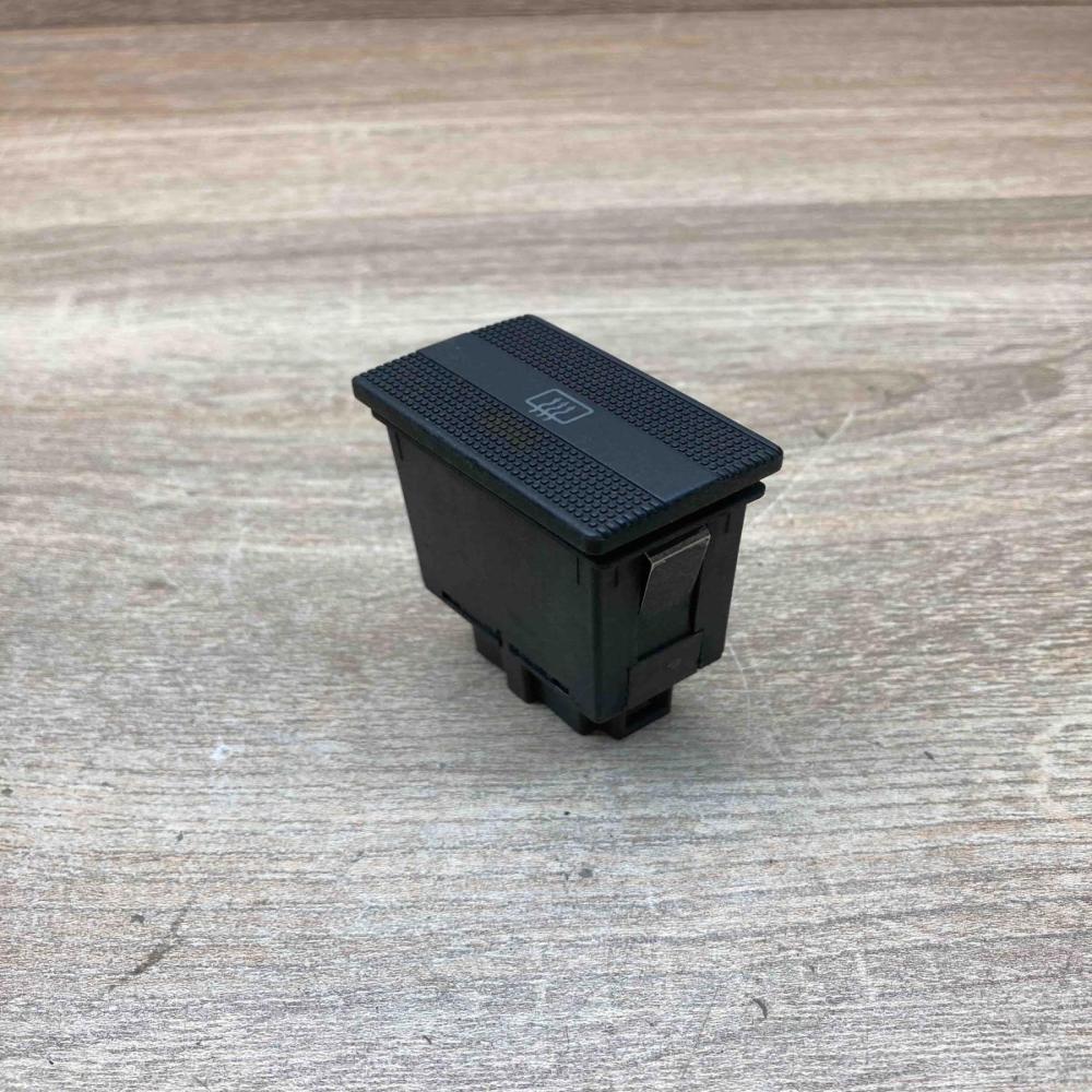 703959621   Windscreen/window heater switch Volkswagen Transporter - Caravelle T