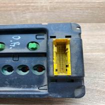 90379233 2204107 01  Screen/display/small screen Opel Omega B1