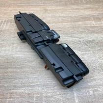 2038216258  With plug Hazard light switch Mercedes-Benz C W203