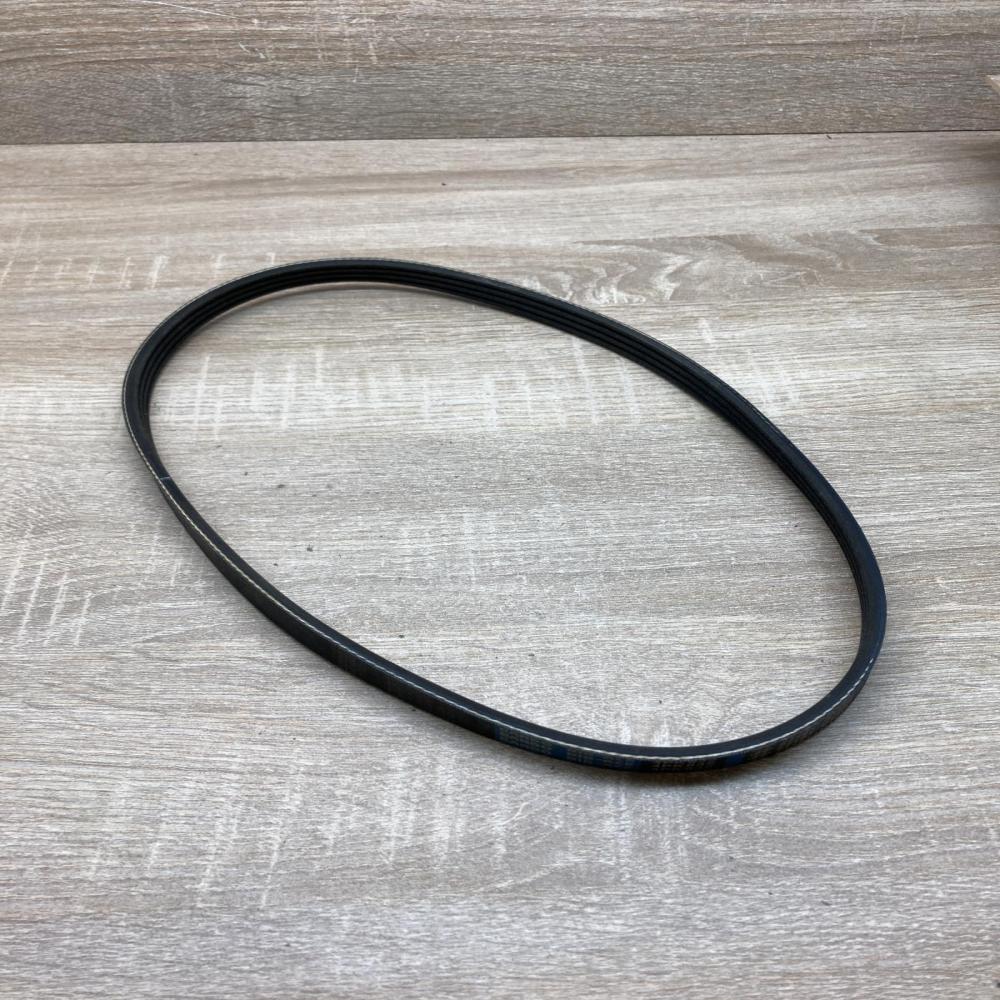 57161 H1500 4PK832 57161H1500 Alternator belt Hyundai Terracan