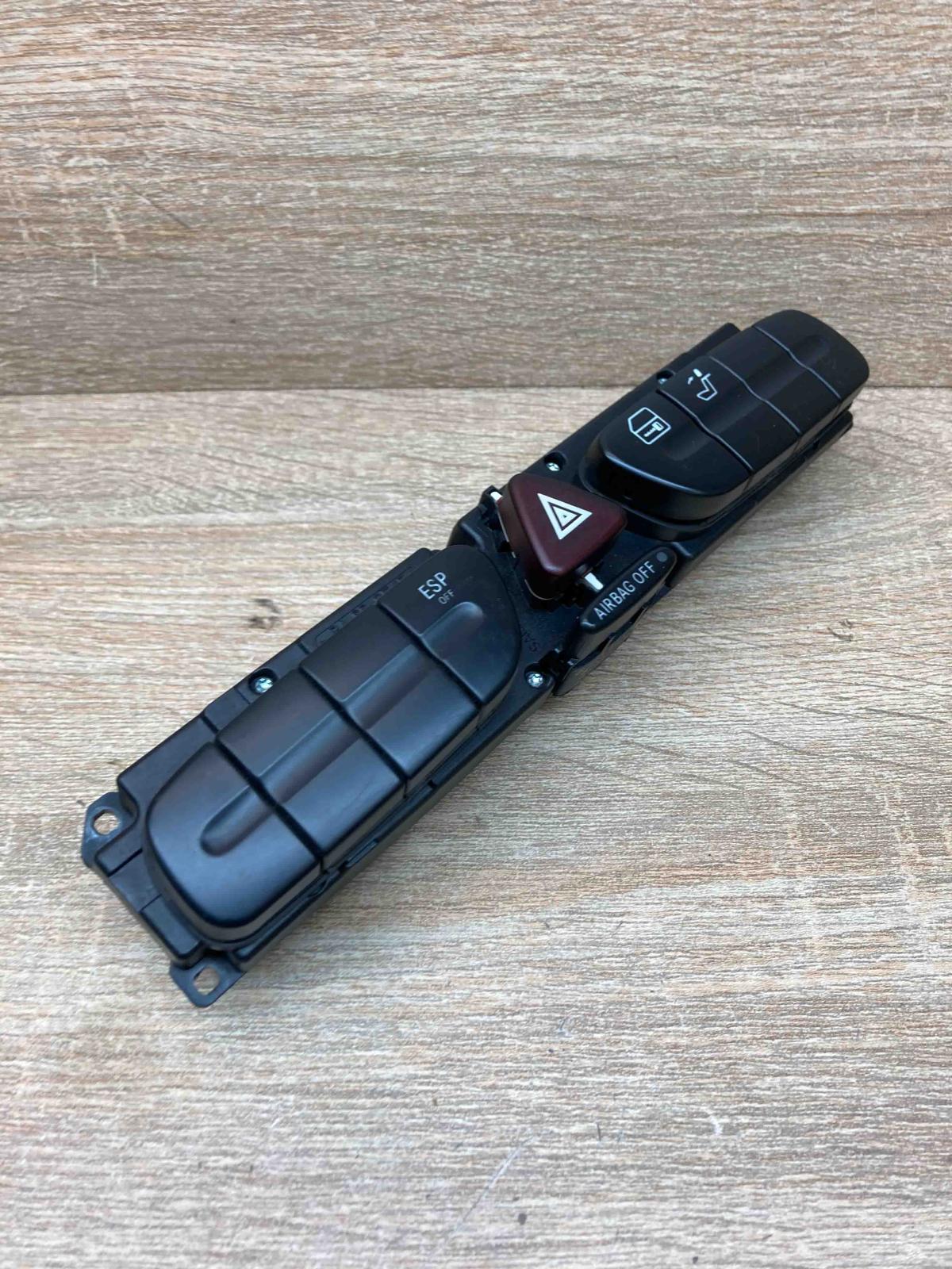 2038214658  With Plug Hazard light switch Mercedes-Benz C W203