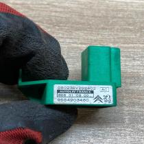 9654903480 606310900  Airbag deployment crash/impact sensor Citroen C4 I Picasso