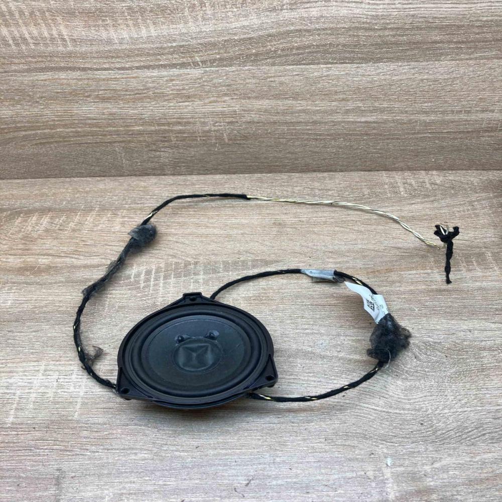 A2228200602  With plug wire Front door speaker Mercedes-Benz S W222