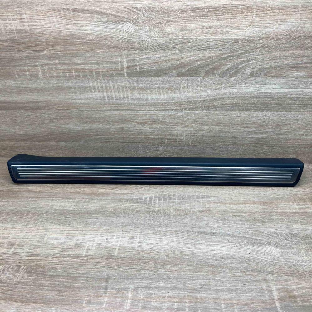A2226808235   Front sill trim cover Mercedes-Benz S W222