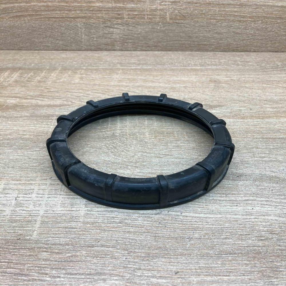 1250759   In tank fuel pump screw locking ring/nut Mercedes-Benz C W203