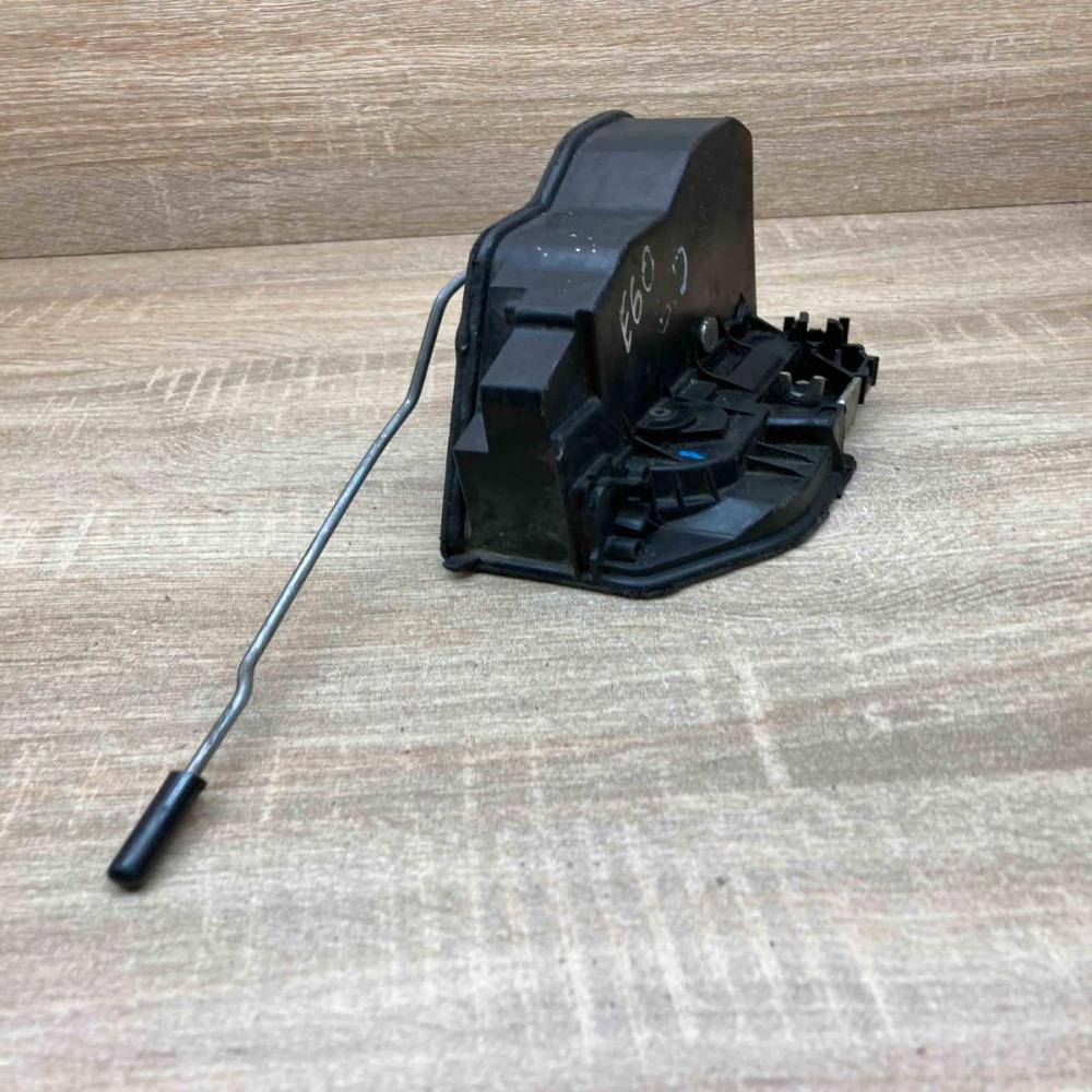 7167076  With Lever Rear door lock BMW 5 E60 E61