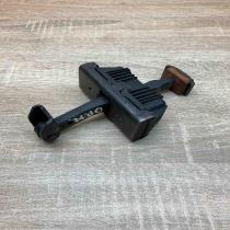 7141024   Front door check strap stopper BMW X5 E70