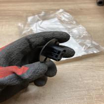 7584AQ 7584 AQ  Floor mat clip fixing clamp Peugeot 1007