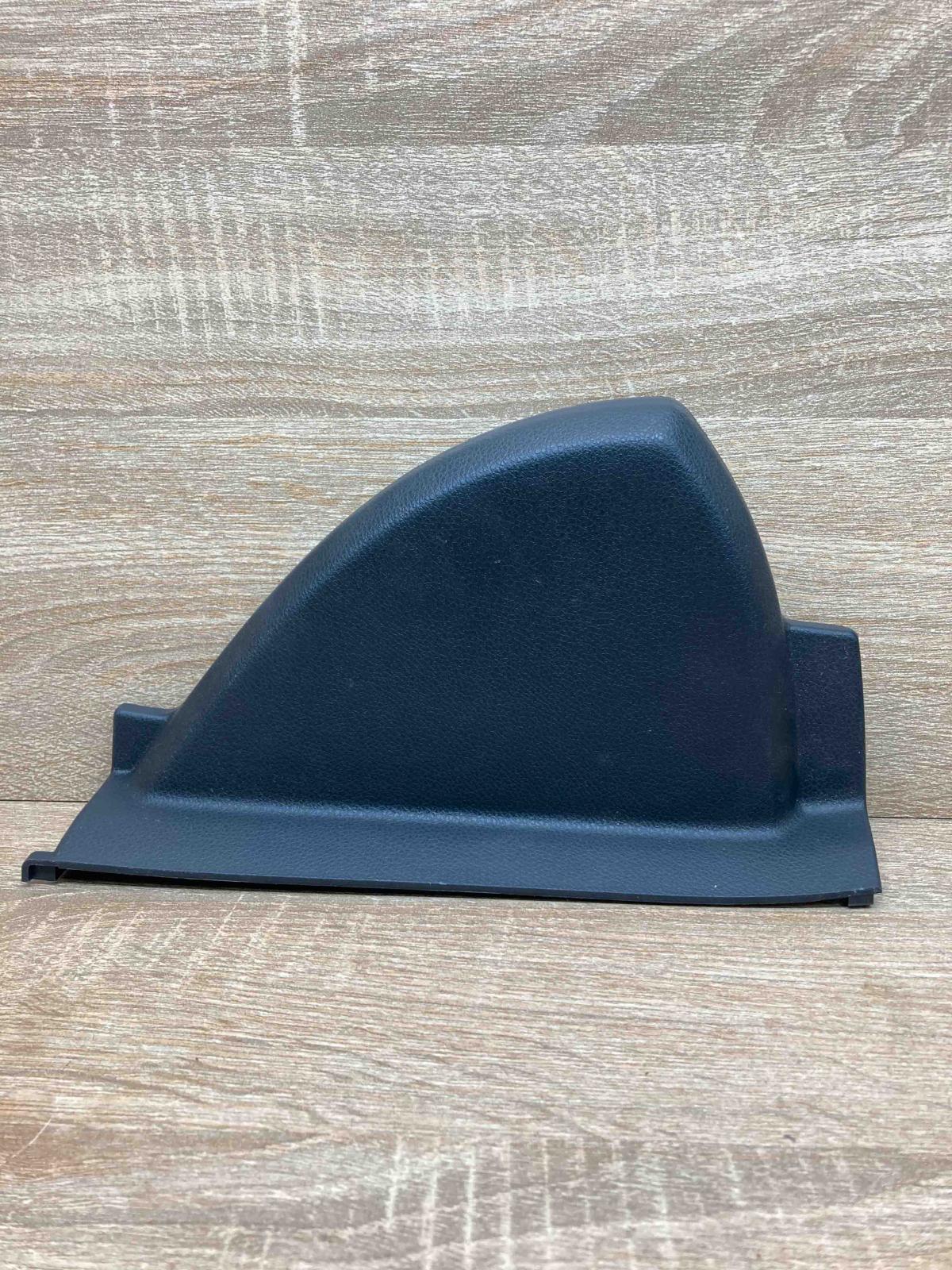 A2056801407 08778 001  Dashboard side end trim Mercedes-Benz C W205