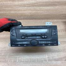 LC64 66 9C0A   Radio/CD/DVD/GPS head unit Mazda MPV II LW