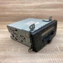 LC64 66 9C0A   Radio/CD/DVD/GPS head unit Mazda MPV II LW