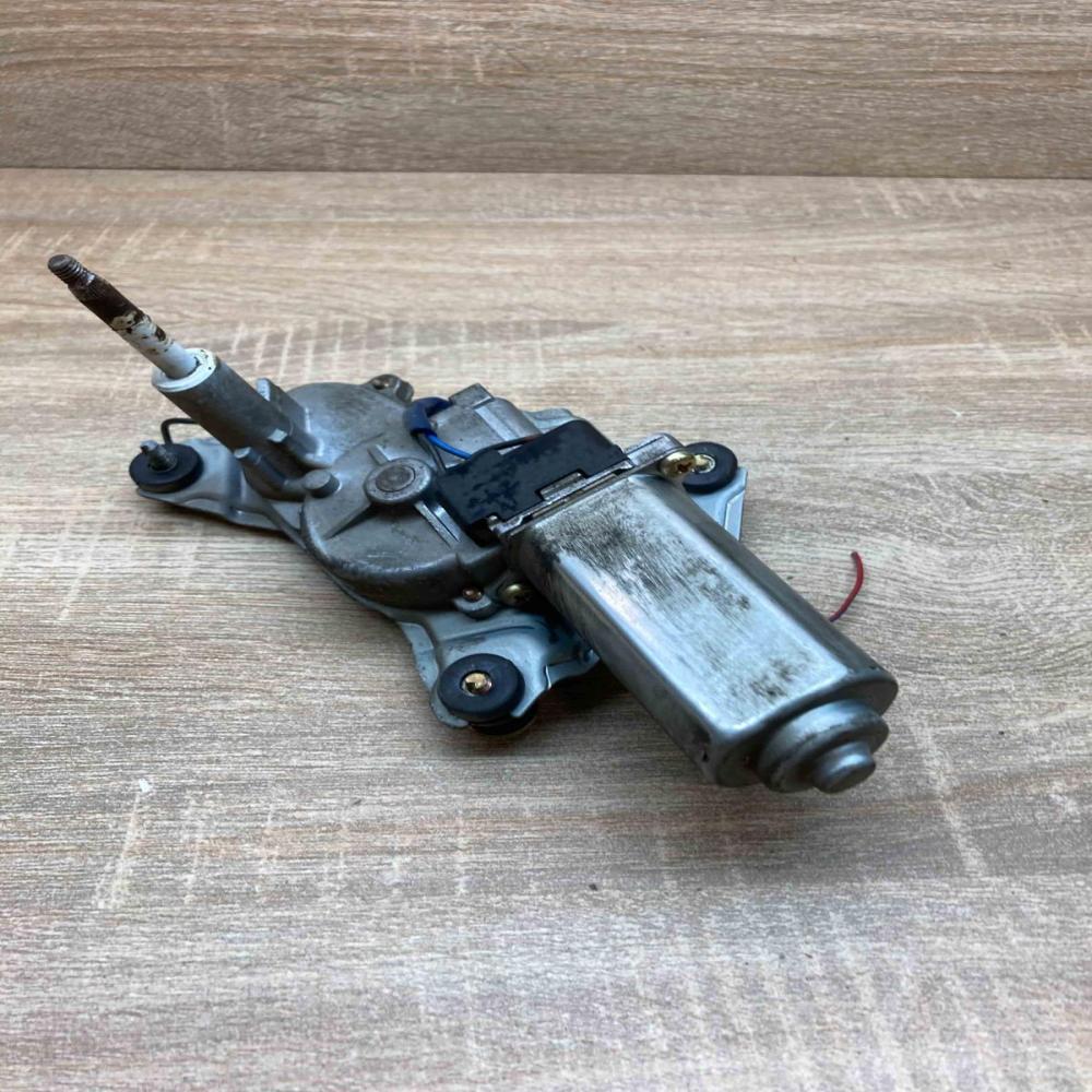 849200 7143   Rear door window regulator motor Mazda MPV II LW