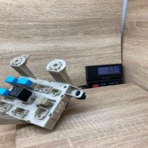 43 5H01   Fuse module Toyota Prius (XW20)