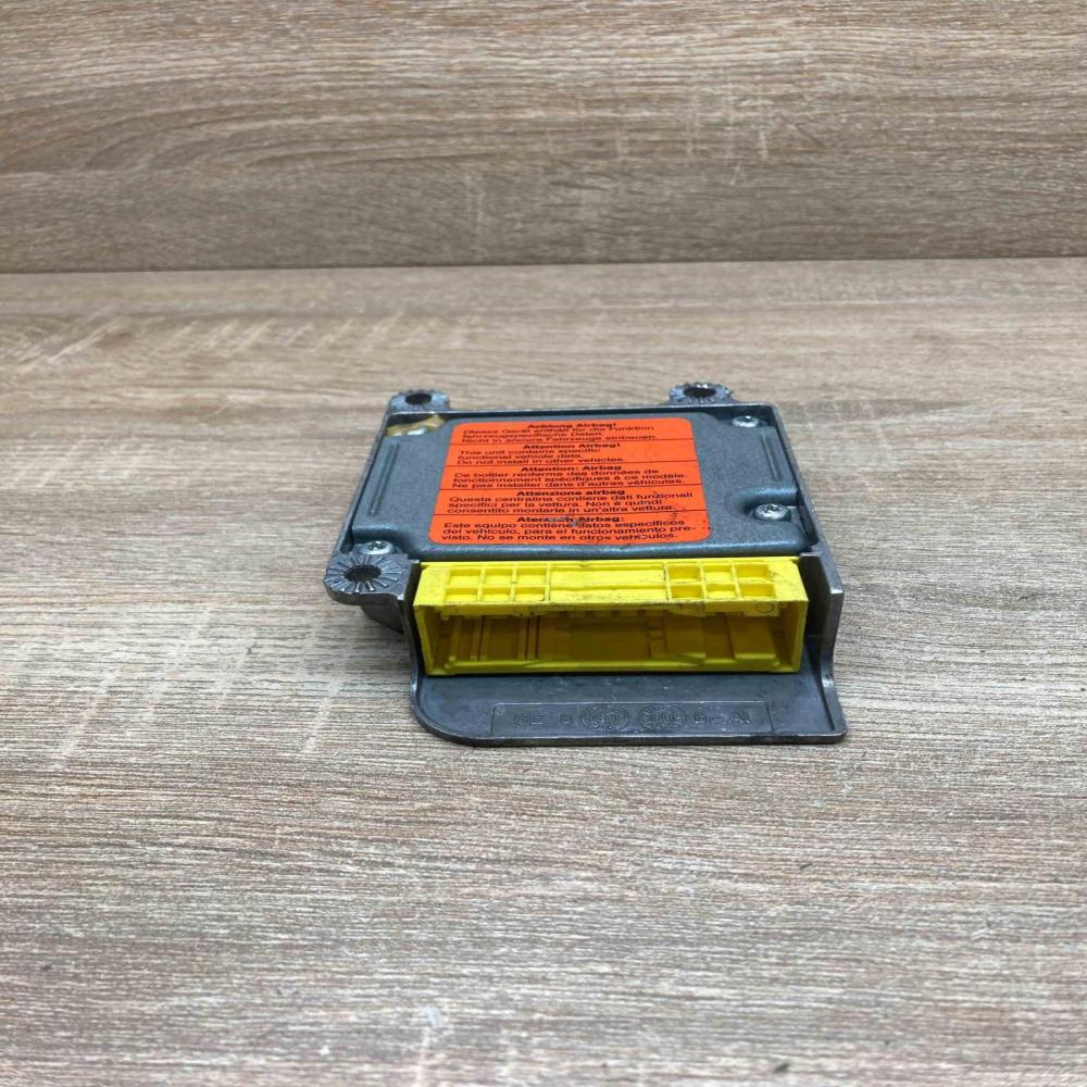 6Q0909601 5WK4 2865  Airbag control unit/module Volkswagen Polo IV 9N3