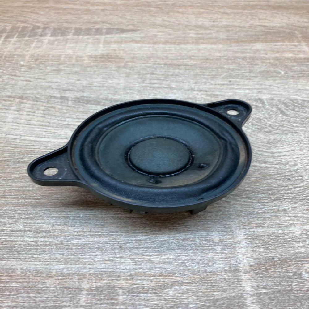 A2118203002   Panel speaker Mercedes-Benz E W211