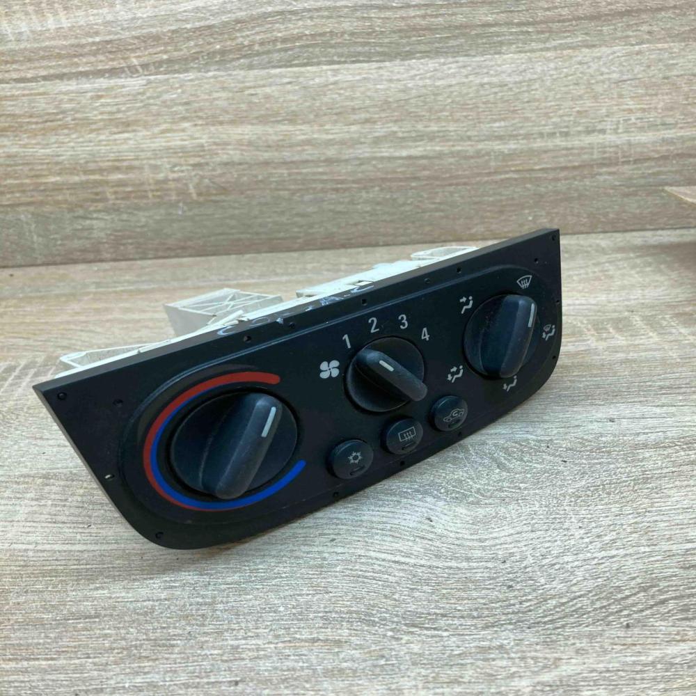 Corsa C Air Conditioning Control Clima   Climate control unit Opel Corsa C