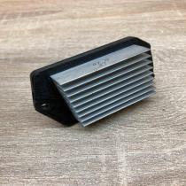 077800 0860   Heater blower motor/fan resistor Toyota Previa (XR30, XR40) II