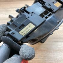 98AB 14A664 BE   Wiper turn signal indicator stalk/switch Ford Focus