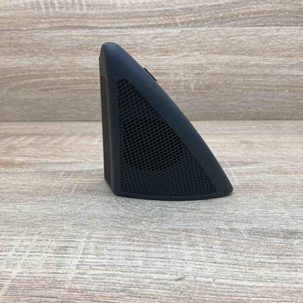 A2117250198   Front door speaker cover trim Mercedes-Benz E W211