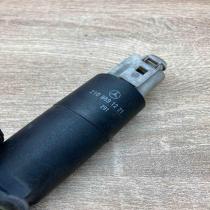 2108691221   Windscreen/windshield washer pump Mercedes-Benz E W210