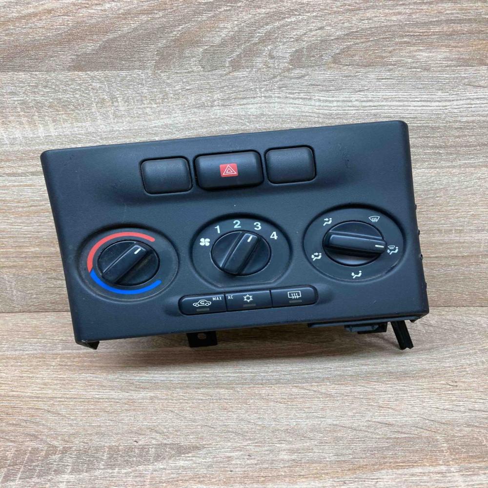 024420732 497502  Climate control unit Opel Zafira A
