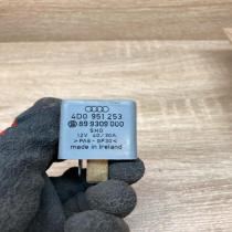 4D0951253 899309000 372 Other relay Audi A6 S6 C5 4B