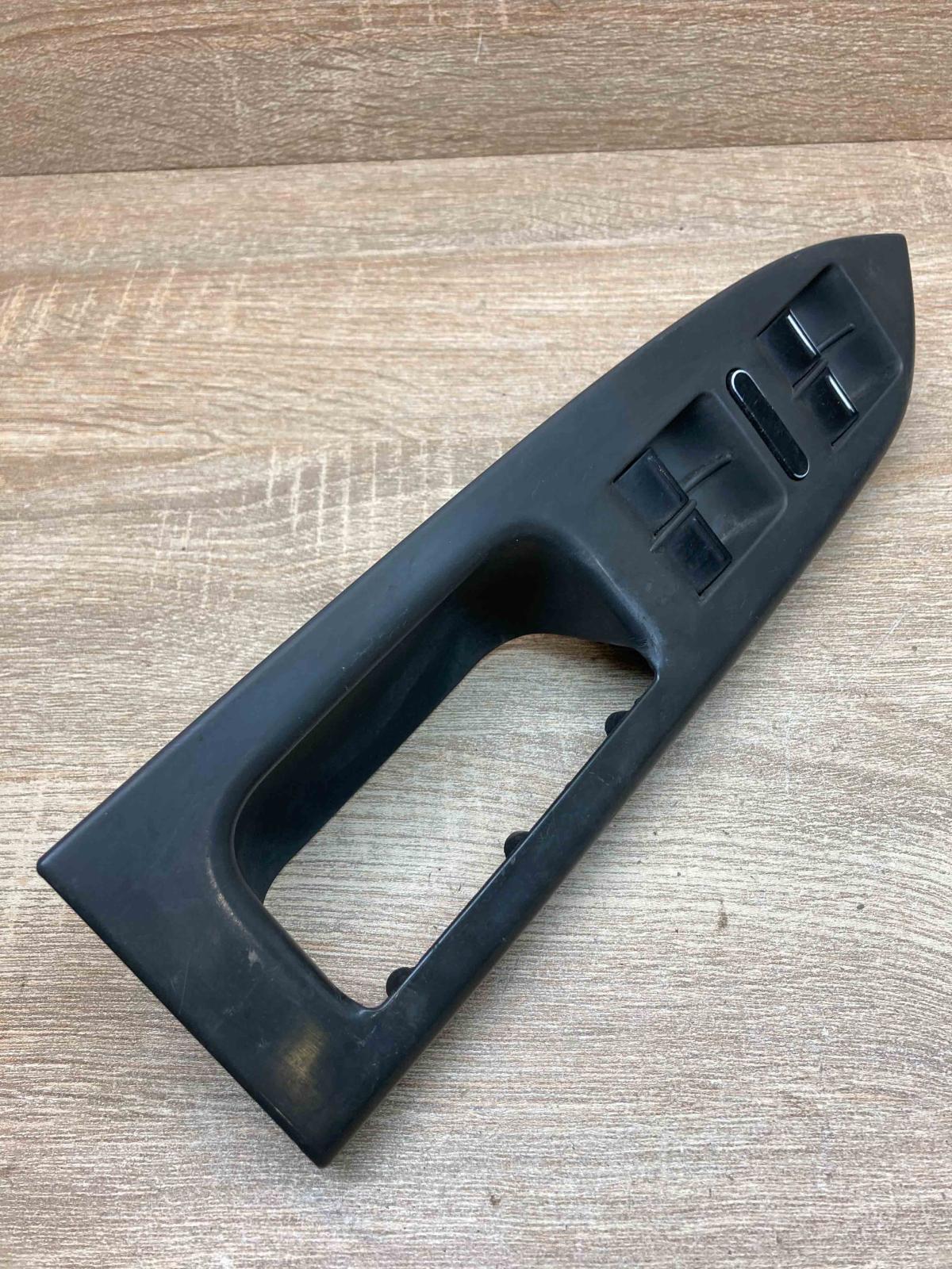 1T1867371F 1K4959857  Electric window control switch Volkswagen Touran I