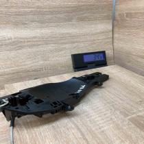 E7XFD   Front door exterior handle/bracket BMW X5 E70