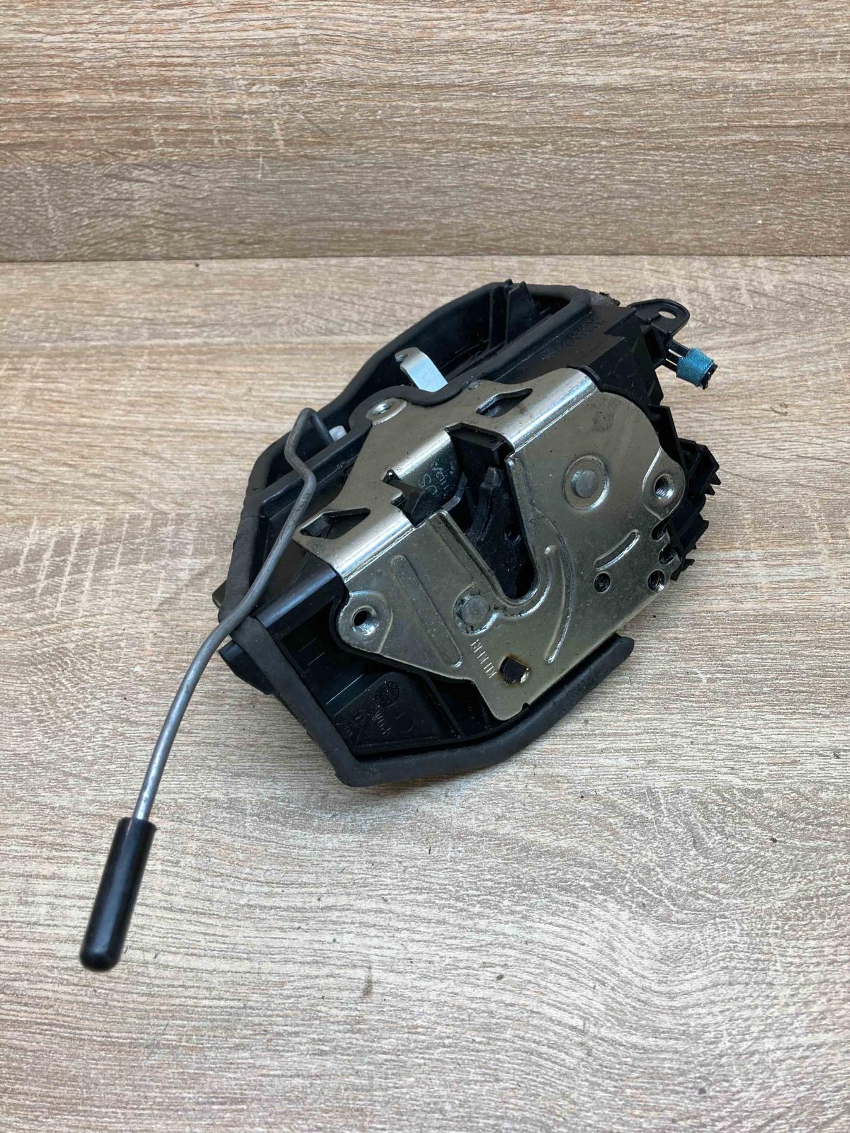 7202145 A053702  Front door lock BMW 5 F10 F11
